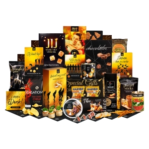 Kerstpakket met voedsel om gezellig te eten tijdens de feestdagen Kerstpakket met voedsel om gezellig te eten tijdens de feestdagen