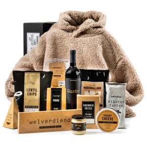 Warm kerstpakket voor een gezellige knusse avond op de bank Warm kerstpakket voor een gezellige knusse avond op de bank